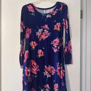 Ladies long sleeve dress